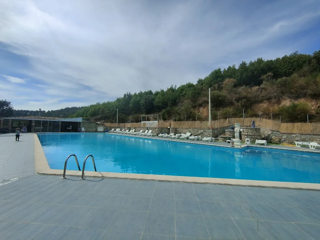 L'eclissi Piscina Ristorante Pizzeria Sala ricevimenti_San Giovanni in Fiore_slider_image_3