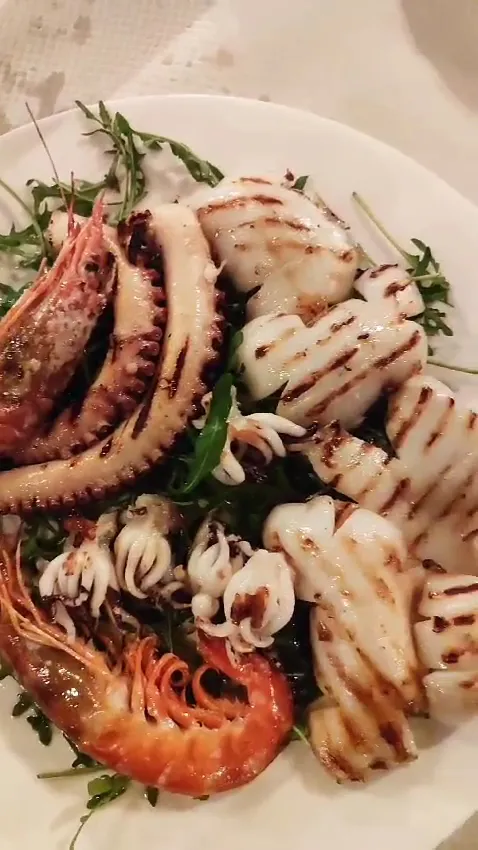 Gianluca Falbo_Casello 65 Ristorante Pizzeria Pinseria Griglieria Pizza Taxi Paninoteca_San Giovanni in Fiore_review