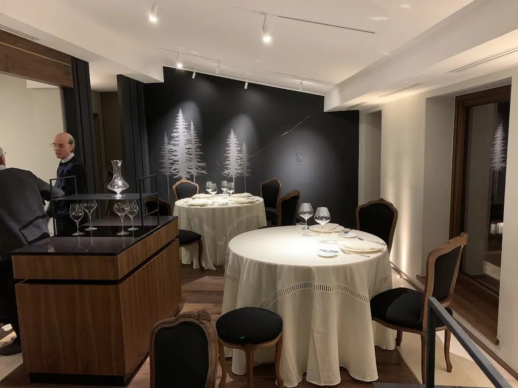 Hyle Ristorante_San Giovanni in Fiore_slider_image_1