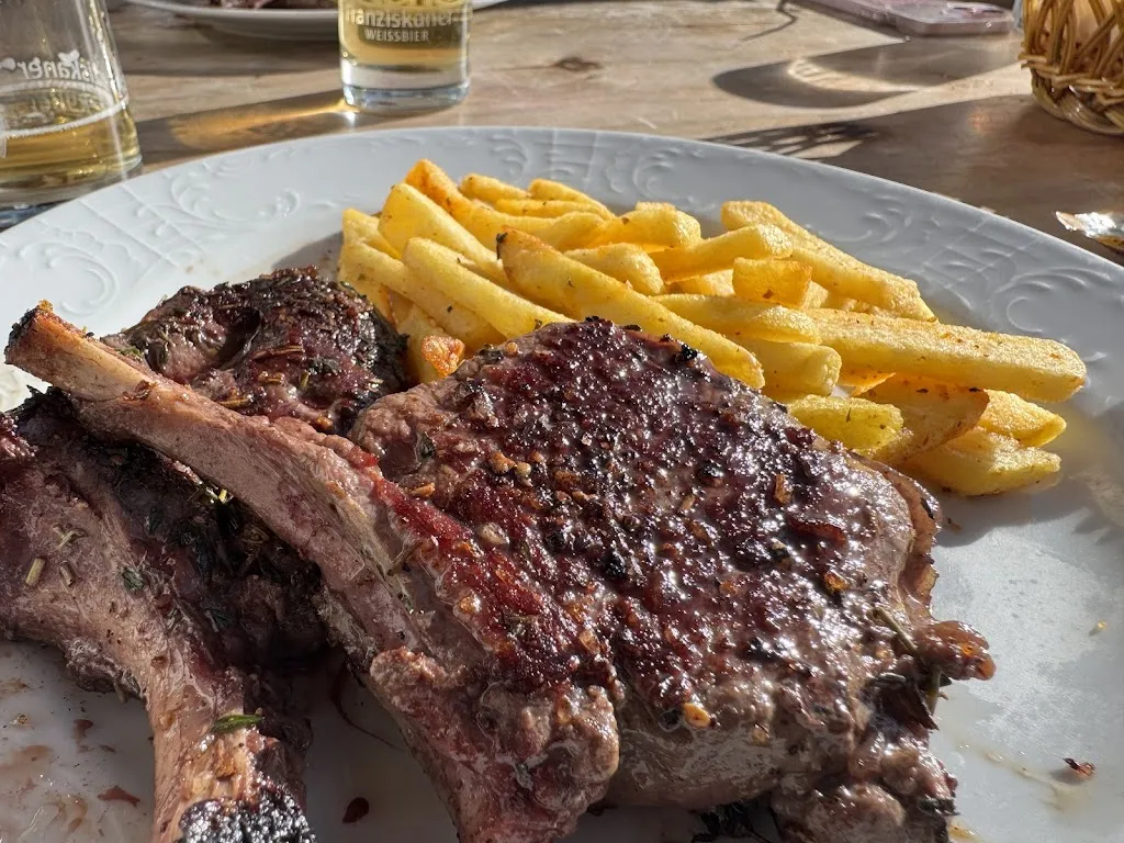 Ewa_Rifugio Punta Trieste_Corvara_review