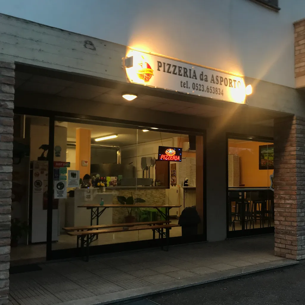Il Grano D'oro Pizzeria & Hamburgheria restaurant in San Nicolò