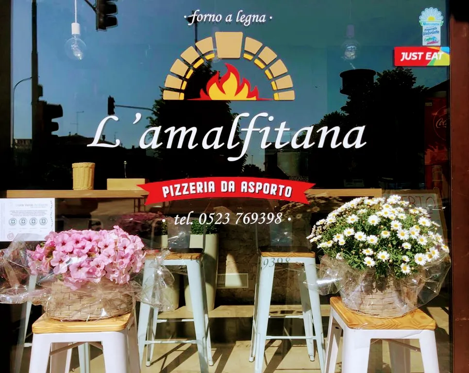 L'Amalfitana restaurant in San Nicolò