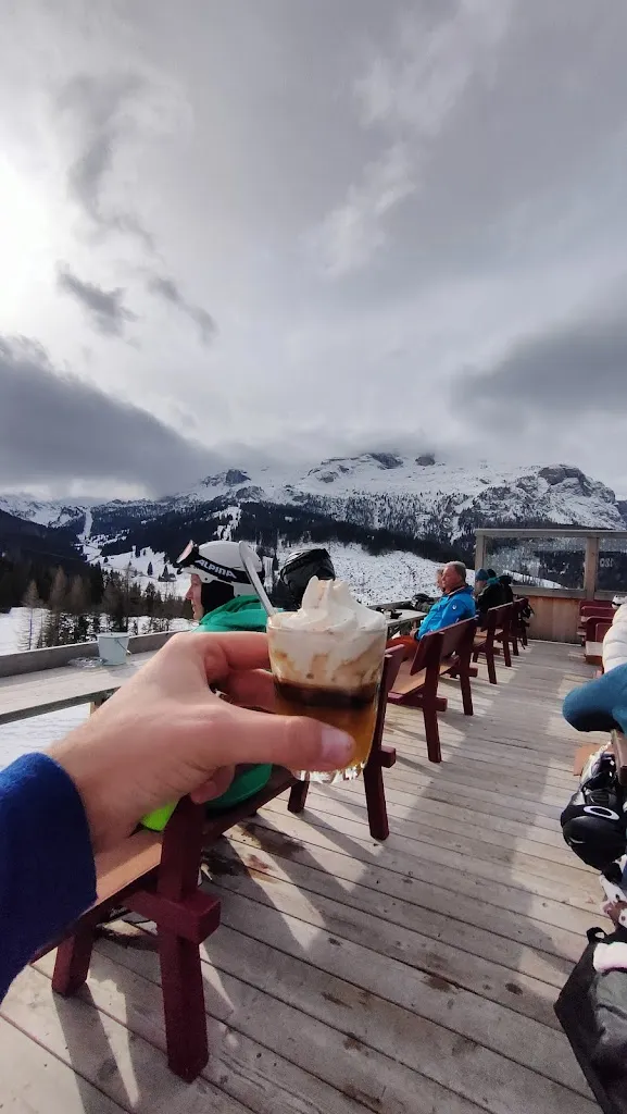 Alexico42_Neigherhütte_Corvara_review