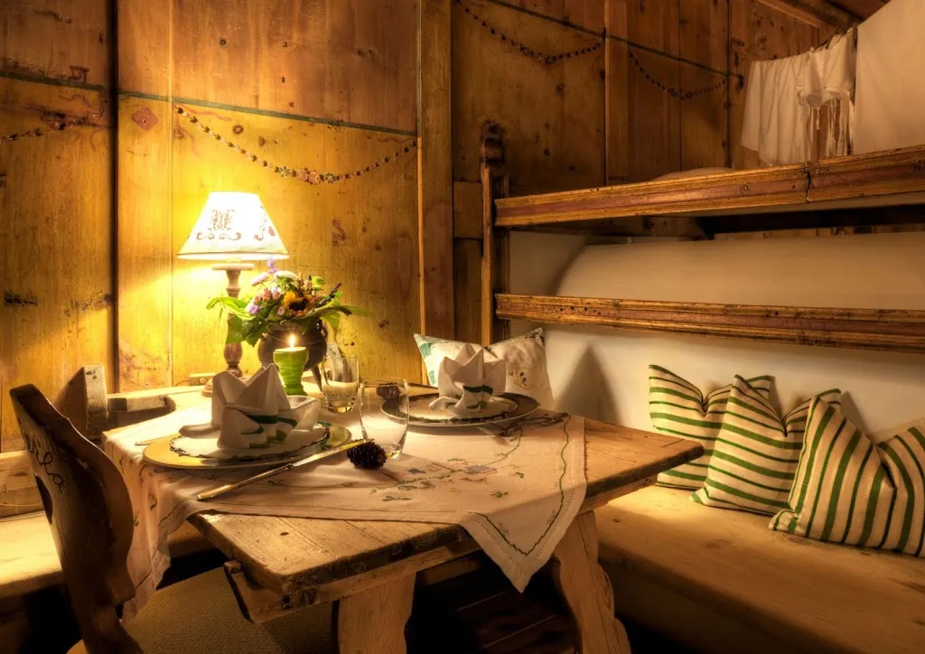 Ristorante Les Stües_Corvara_slider_image_2