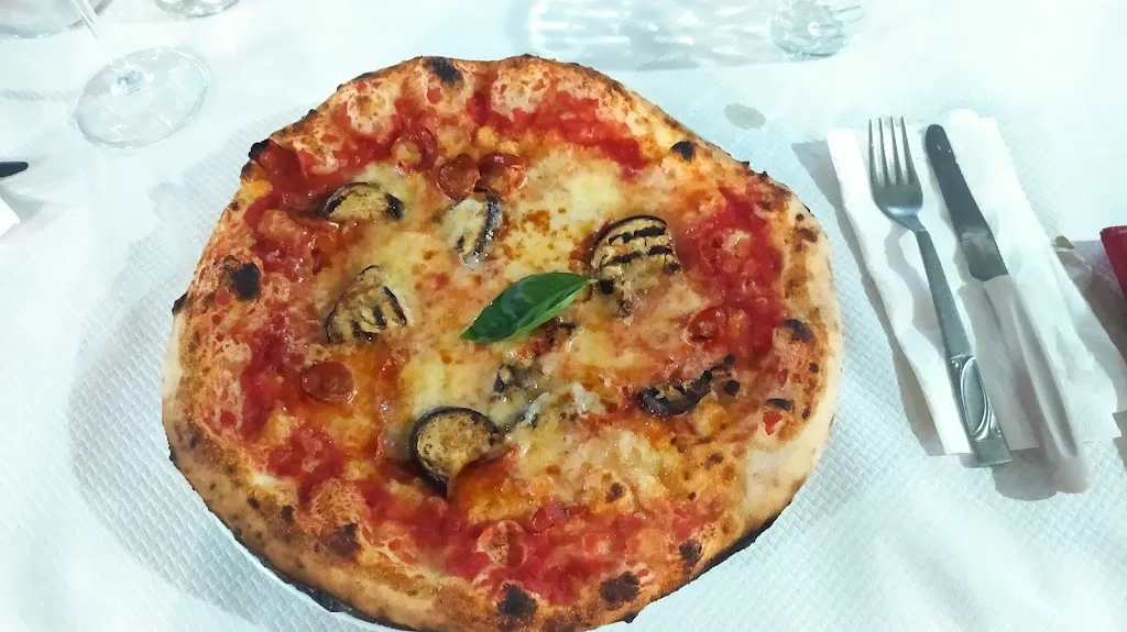 Pizzeria Sole D'oro_San Nicola Arcella_slider_image_2