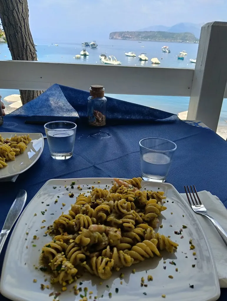 Giulia Lorusso_Lido Rocco_San Nicola Arcella_review