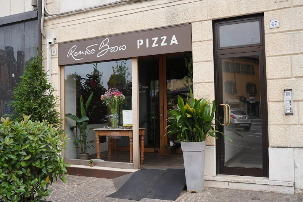 Renato Bosco Pizzeria_San Martino_slider_image_1