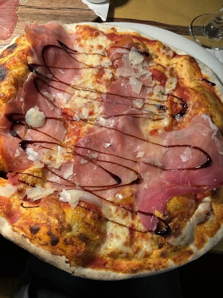 Mia Marce_Pizzeria La Torre San Martino_San Martino_review
