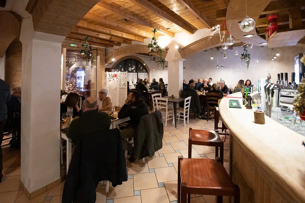 Racconti di Cucina - Ostaria & Hamburgeria restaurant in San Martino