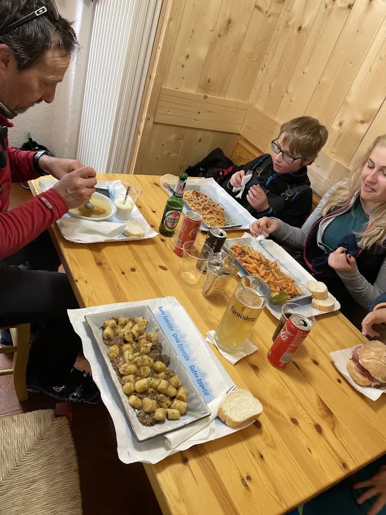 Dita Balvínova_Malghetta Tognola / Malga Tognola_San Martino_review