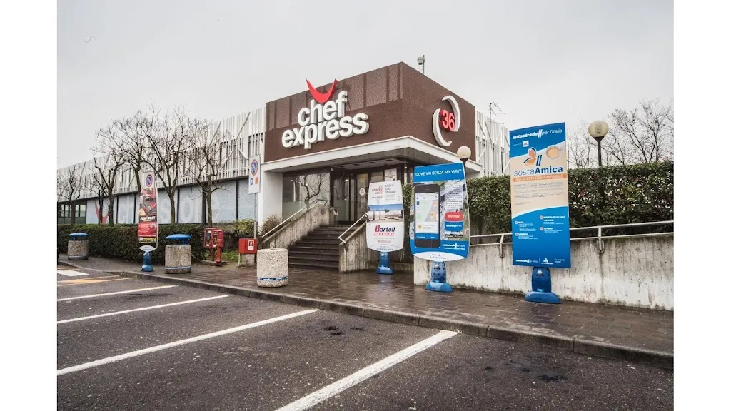 Chef Express - San Martino Ovest 36_San Martino_slider_image_1