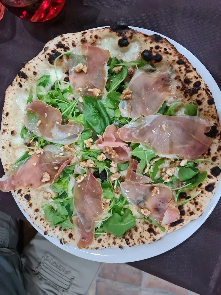 Menü_Pizza Jume_San Pietro in Guarano_Bild_2