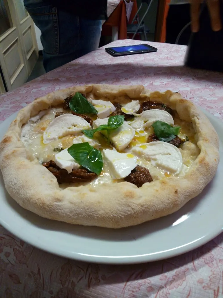 Menü_Pizza Jume_San Pietro in Guarano_Bild_6