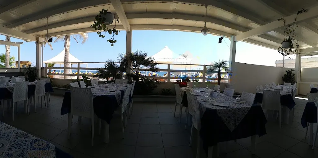 Lido J&b restaurant in San Sostene