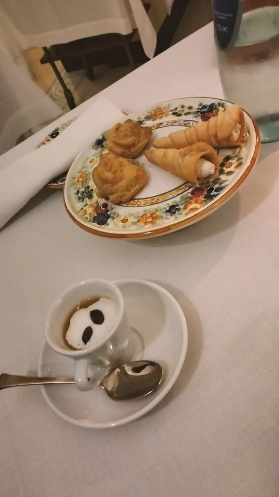 LM_Casa D'Angelo_Fara Filiorum Petri_review