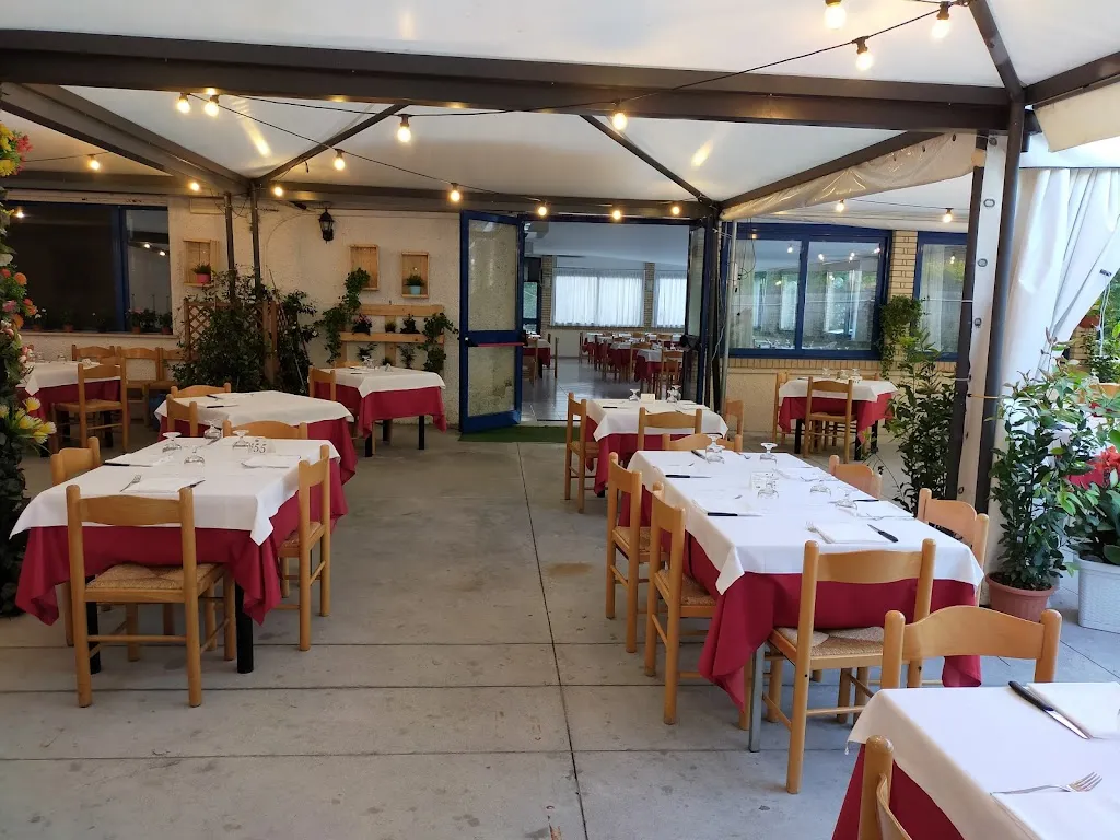 Ristorante Pizzeria Il Lago_Fara Filiorum Petri_slider_image_1