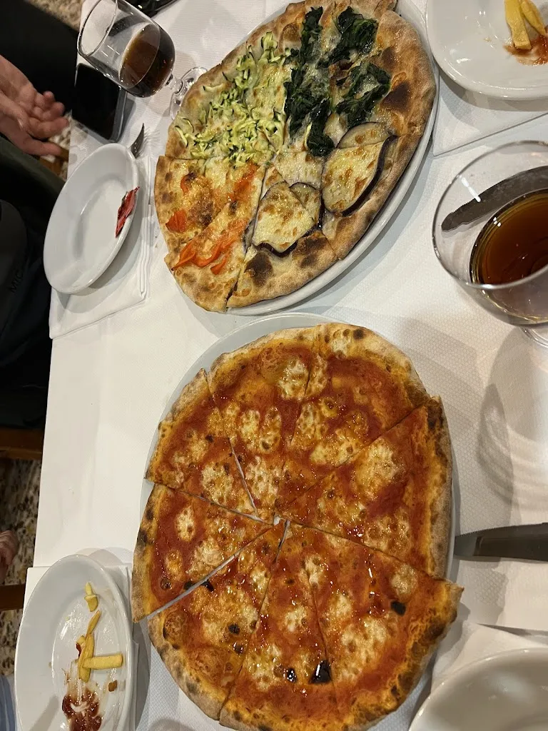 Ristorante Pizzeria Il Lago_Fara Filiorum Petri_slider_image_2