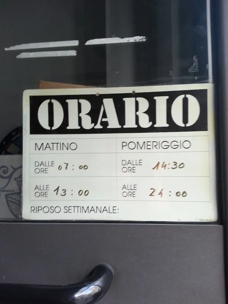 "Bar - Sala Giochi Sirio" di Davoli Giovanni restaurant in San Pietro a Maida