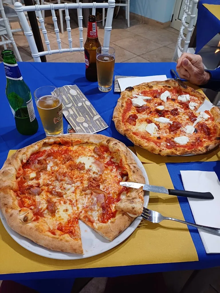 Ilona Metzler_White beach Bianco _Sant'Agata del Bianco_review