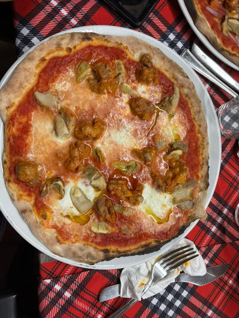 Francesco Longo_Pizzeria Mediterranee Sas_Sant'Andrea Ionio Marina_review