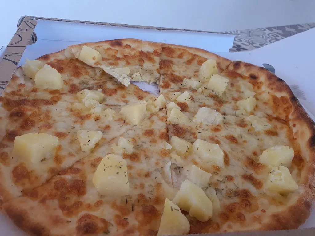 laura vidal_Lido Fior Di Ciliegio_Santa Caterina dello Ionio_review