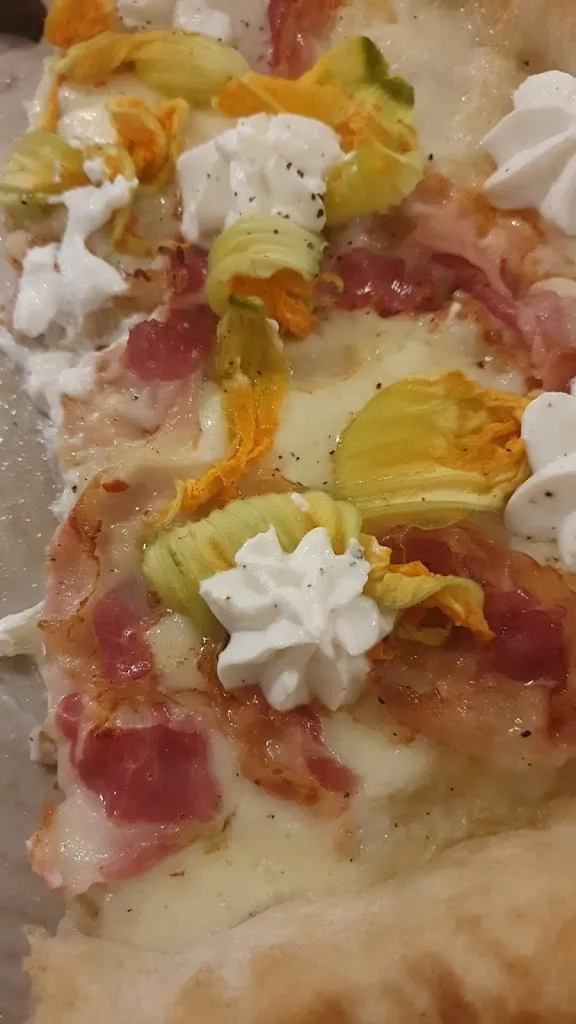 Menu_Pizzeria La Corte di Cristian Caristo_Santa Caterina dello Ionio_immagine_6