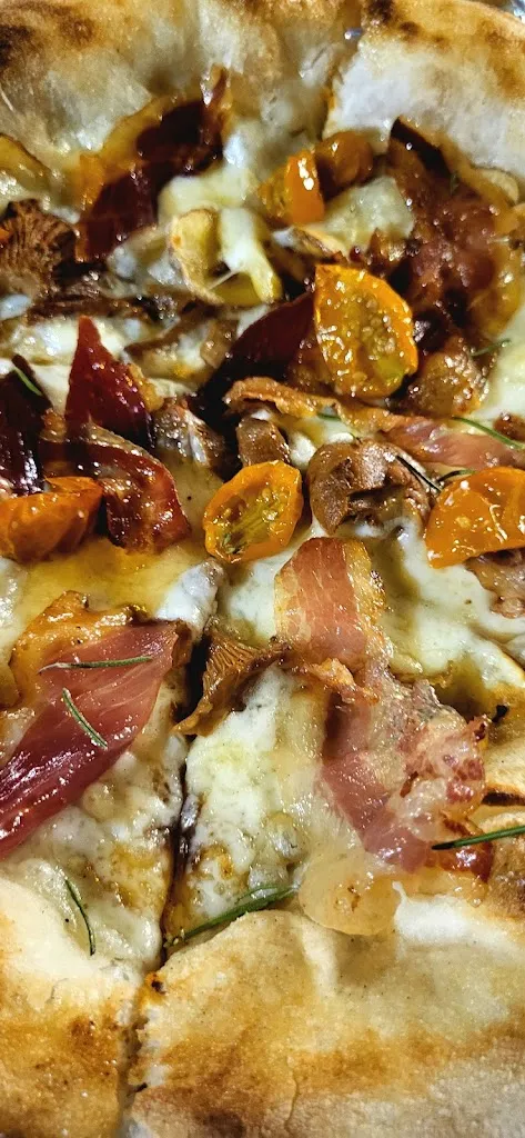 Menu_Pizzeria La Corte di Cristian Caristo_Santa Caterina dello Ionio_immagine_7