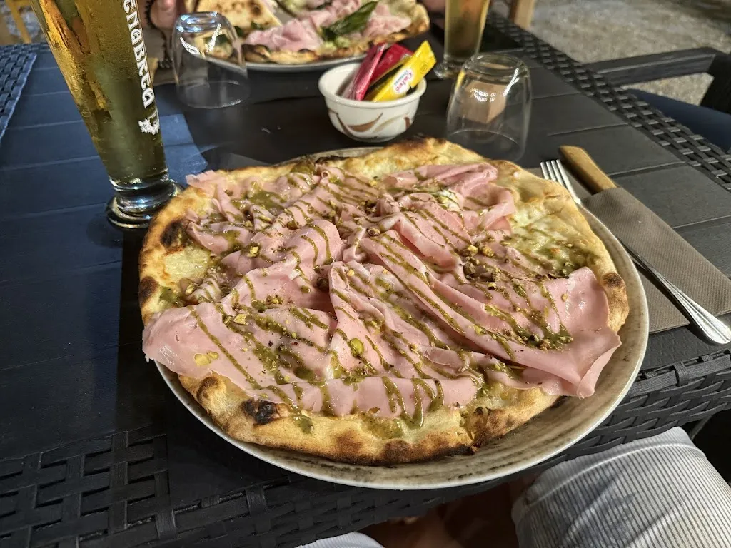 Giuseppe Zaccone_Pizzeria La Corte di Cristian Caristo_Santa Caterina dello Ionio_recensione