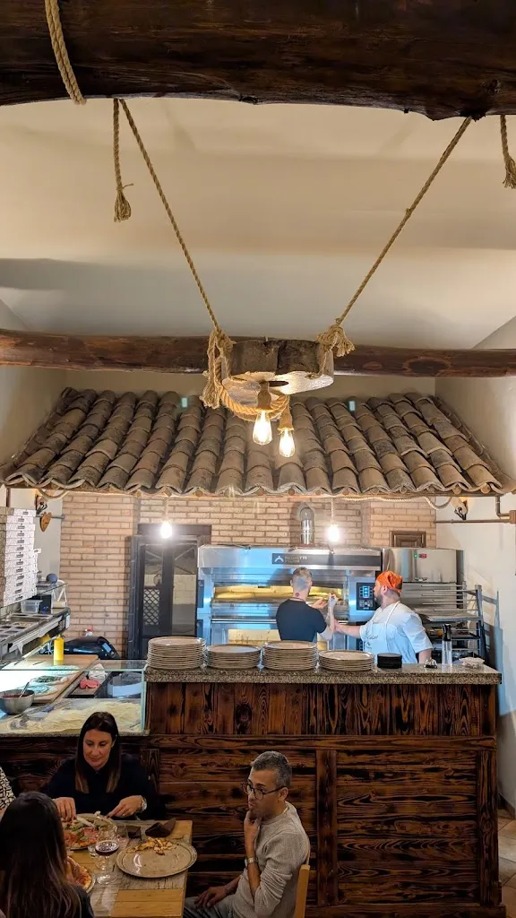 Pizzeria La Corte di Cristian Caristo_Santa Caterina dello Ionio_slider_image_1