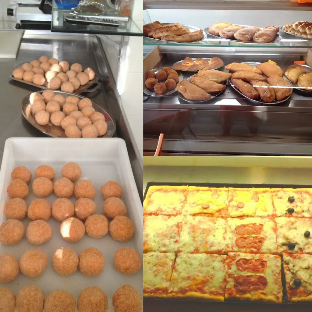 Pizza al taglio Fast Food da Pino_Santa Caterina dello Ionio Marina_slider_image_2