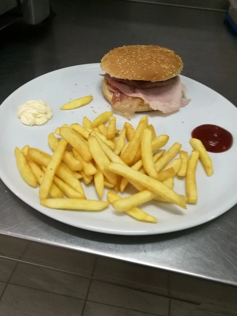 Pizza al taglio Fast Food da Pino_Santa Caterina dello Ionio Marina_slider_image_3