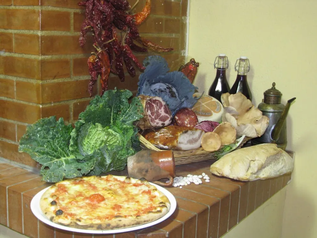 Ristorante pizzeria Da Ersilio-LAVORA SU PRENOTAZIONE-_Santa Domenica Talao_slider_image_3