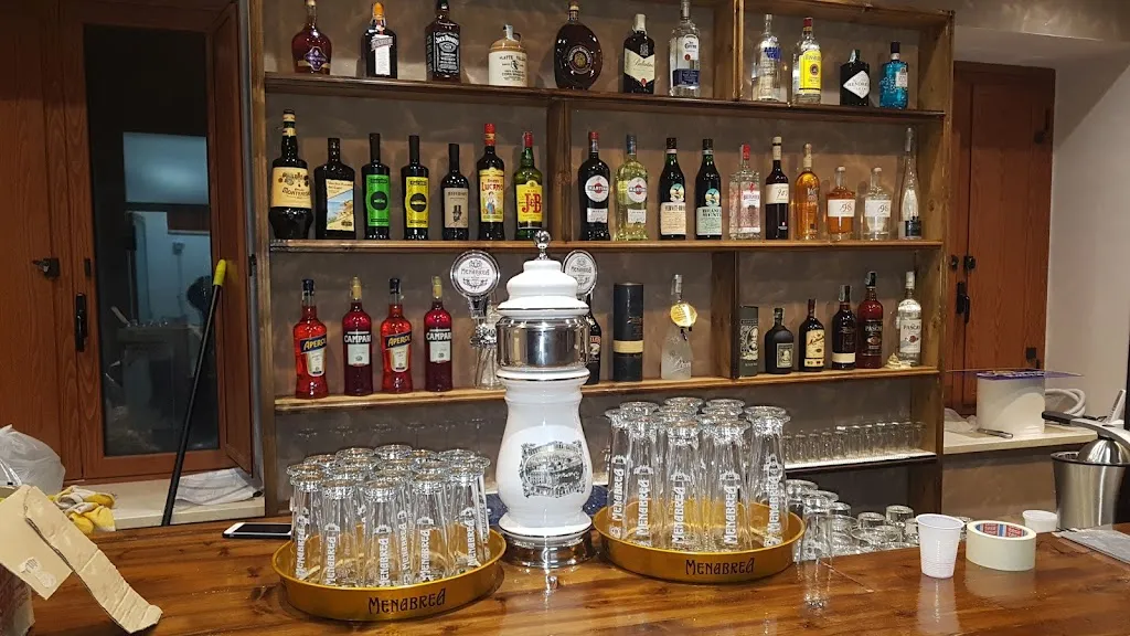 Ristorante pizzeria Mamma Roma restaurant in Santa Domenica Talao