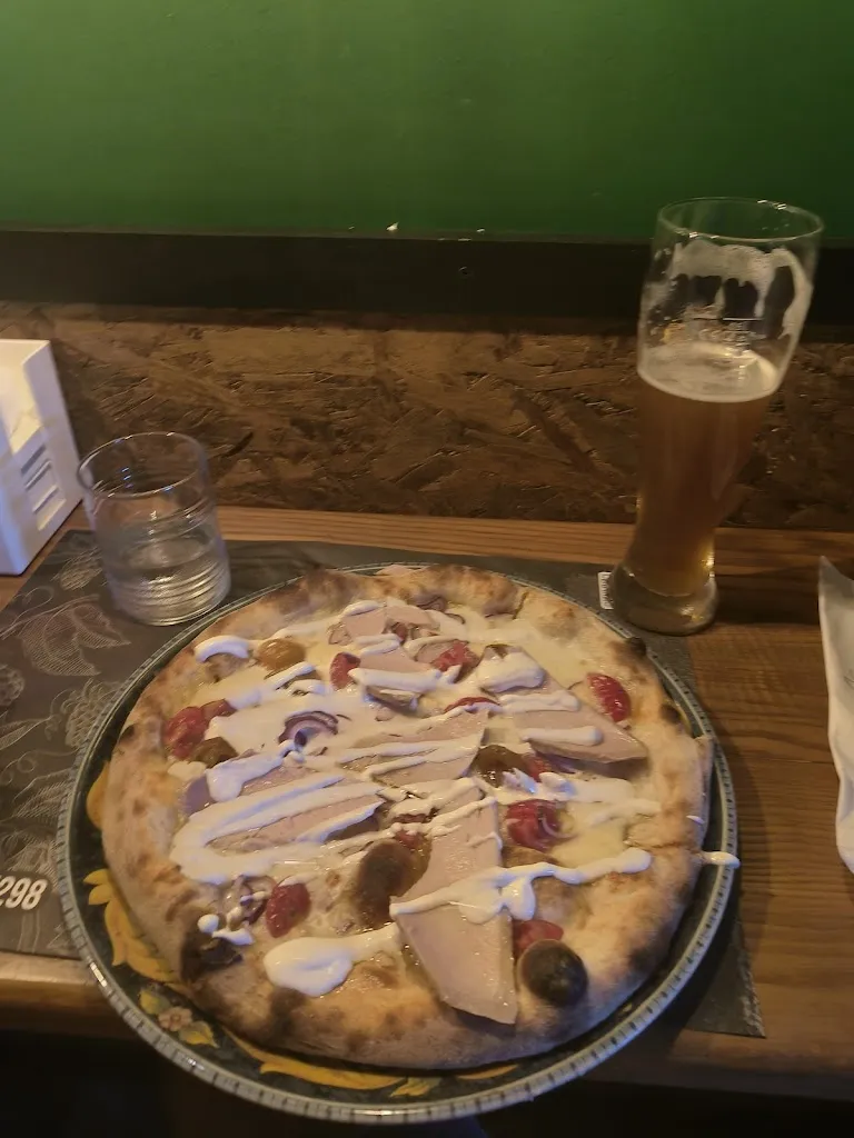 Saul Macys_PUB SANTA FE_Santa Eufemia Lamezia_review