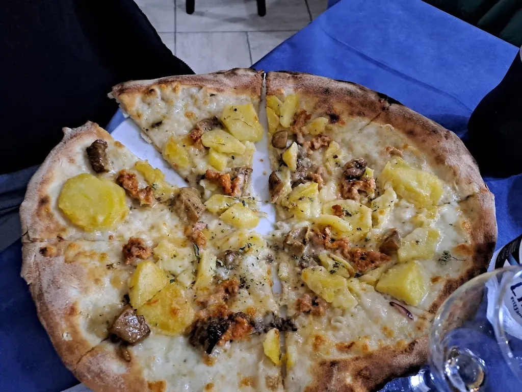 Menu_Pizzeria Ristorante La Cascina_Santo Stefano di Rogliano_immagine_9