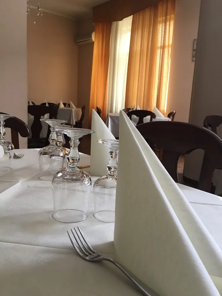 Ristorante Pizzeria Garga - Fratelli De Bartolo_Saracena_slider_image_1