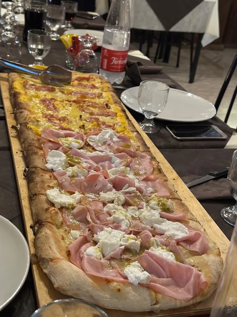 Francesca Zicaro_La Locanda - Ristorante/Pizzeria/Rosticceria_Sartano_review