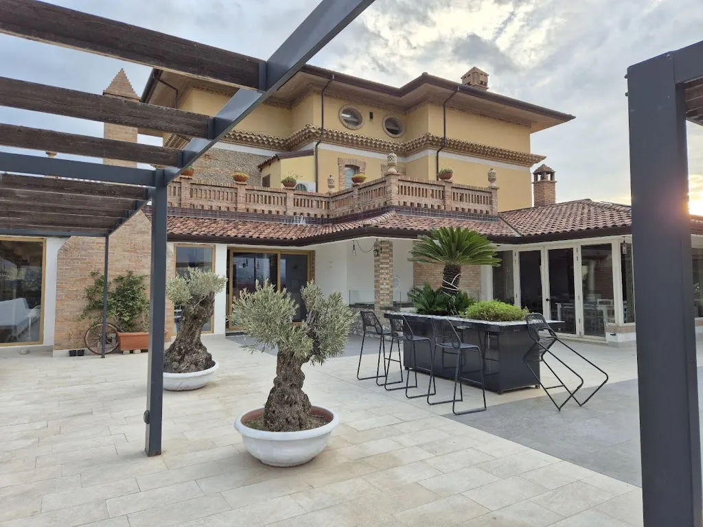 Restaurant @ Tenuta Contessa_Sartano_slider_image_3