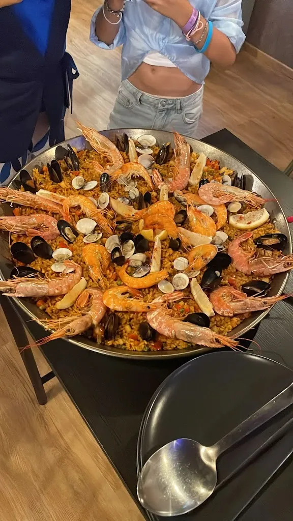 Stefano Metaltecnica_Olé Tapas e Stuzzicheria_Santa Maria del Cedro_recensione