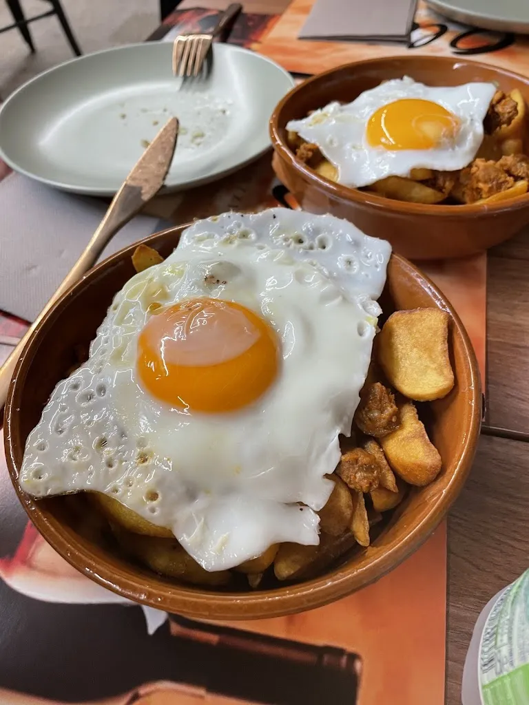 Susanna Acanfora_Olé Tapas e Stuzzicheria_Santa Maria del Cedro_recensione