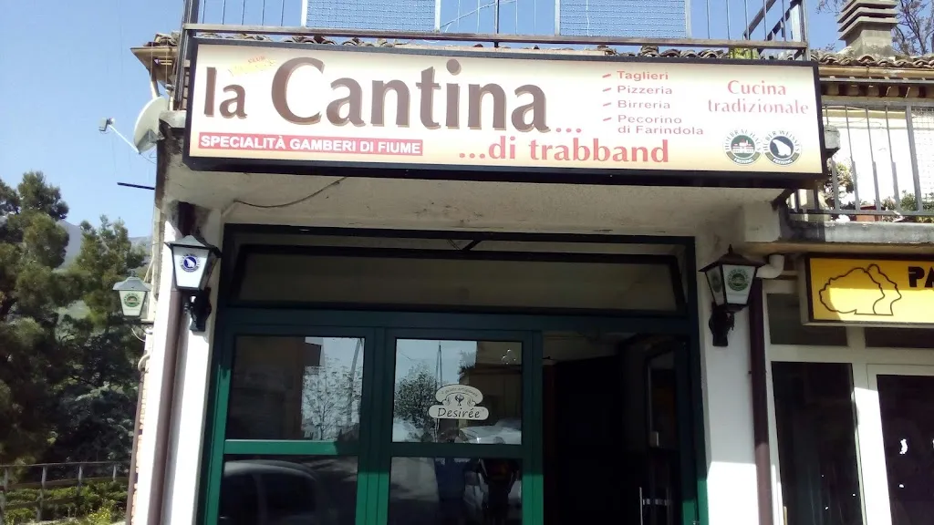 Poldos Plzza Pub restaurant in Farindola