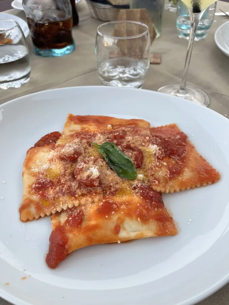 El Li_Terrazza Da Bomber_Scalea_review