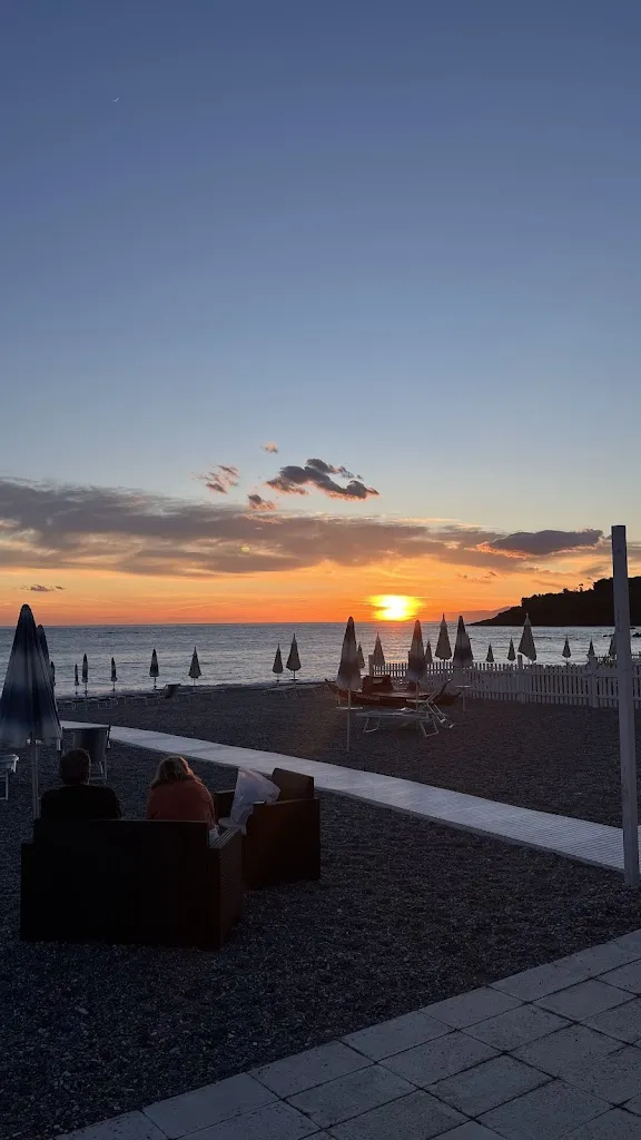 Paulina Sprawka_Lido Azzurro Naty_Scalea_review