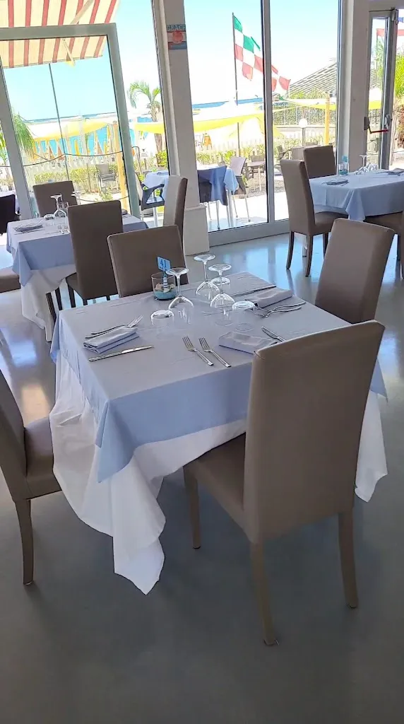 Ristorante Nausicaa Stabilimento Balneare_Scalea_slider_image_2