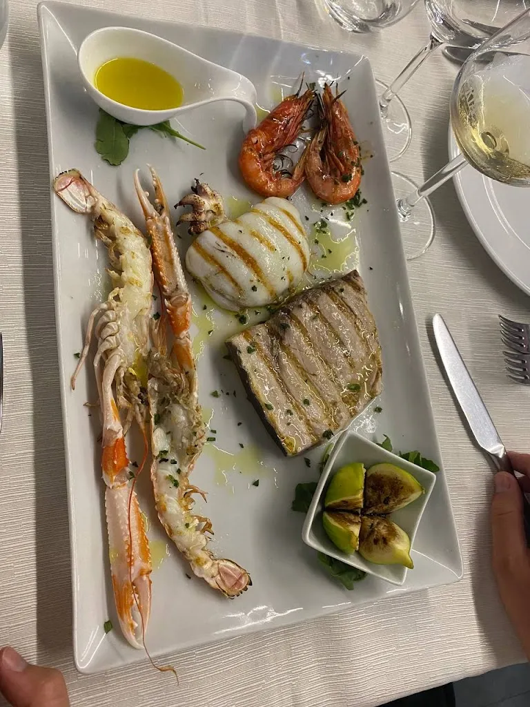 Mikhail Nikitin_La Perla del Tirreno_Scalea_review