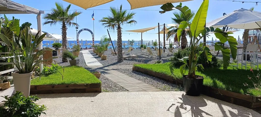 Lounge Beach Lido Olgarino restaurant in Scalea
