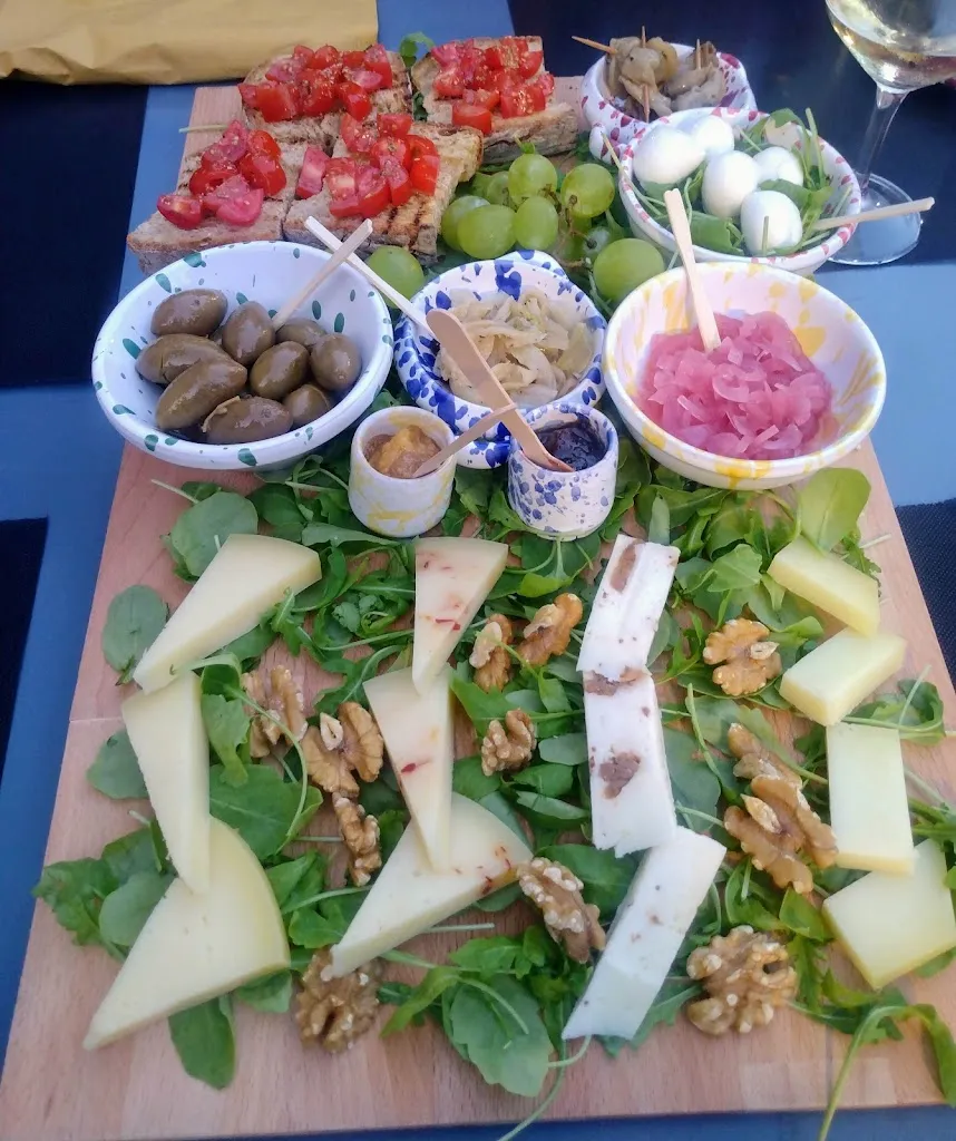 Janet Cohen_Donna Concetta Vini & Sfizi_Scalea_review