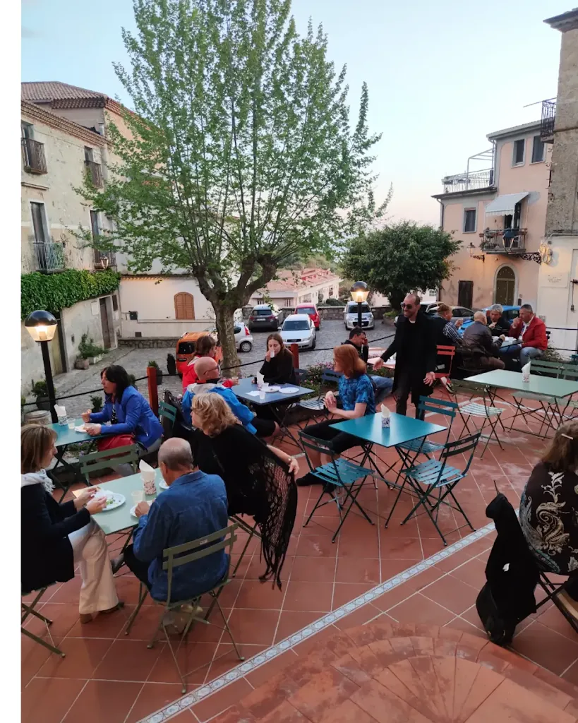 Donna Concetta Vini & Sfizi restaurant in Scalea