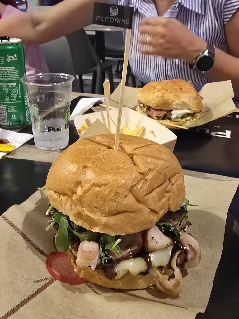 Marius Buivydas_PuroBurger_Scalea_review