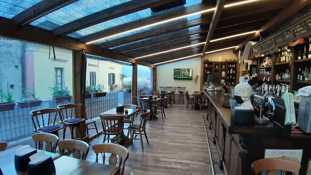 Giò Pub restaurant in Scalea